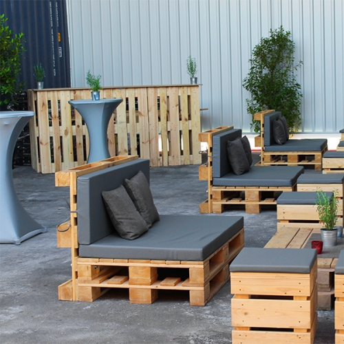 Loungemöbel Paletten – Euro Case Eventservice